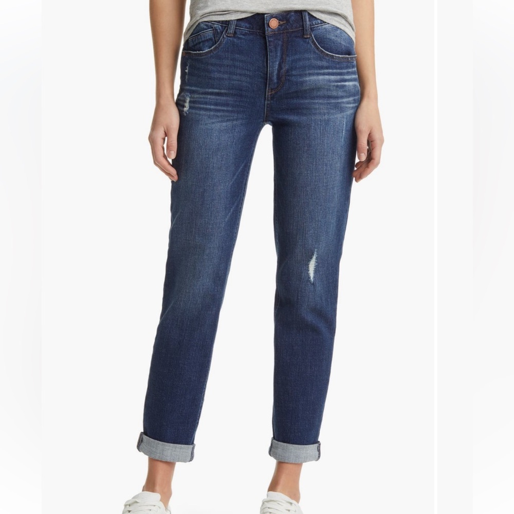 Wit & Wisdom ‘Ab’ Solution distressed girlfriend jean Size 2